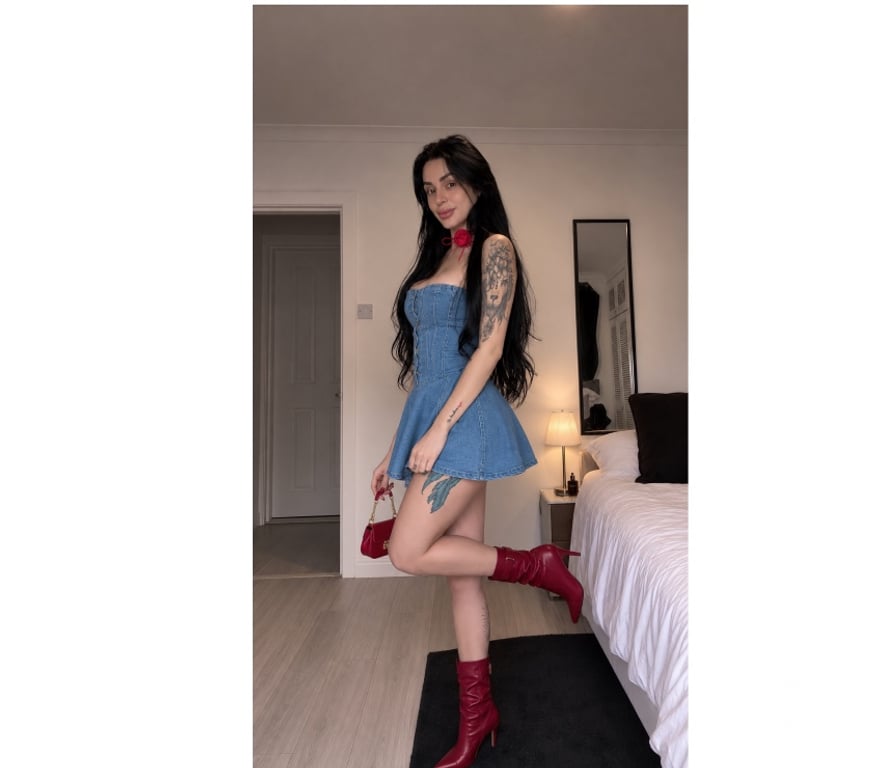Escorts Surrey Epsom and Ewell - Photos for 🔥Anny Brazilian party girl 💯 GFE🇧🇷🥂🍾