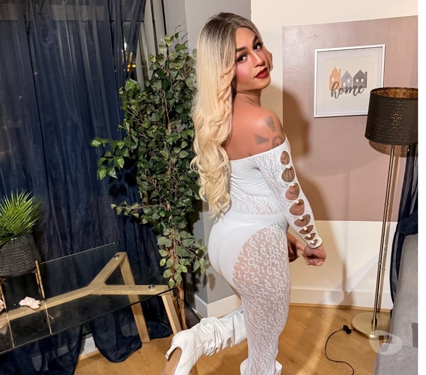 Trans Escorts West Midlands Birmingham - Photos for MISSTRIX CRYSTAL 🇧🇷🔥 PARTTY LONG TIME