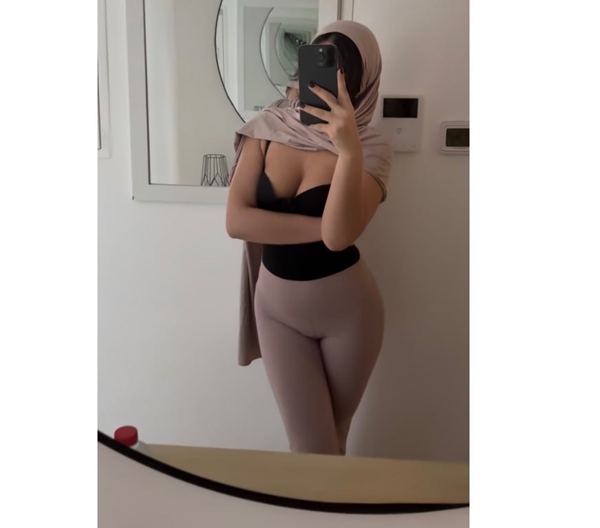 Escorts Greater Manchester Manchester - Photos for OUTCALLS ONLY(British Indian Hijabi Goddess)