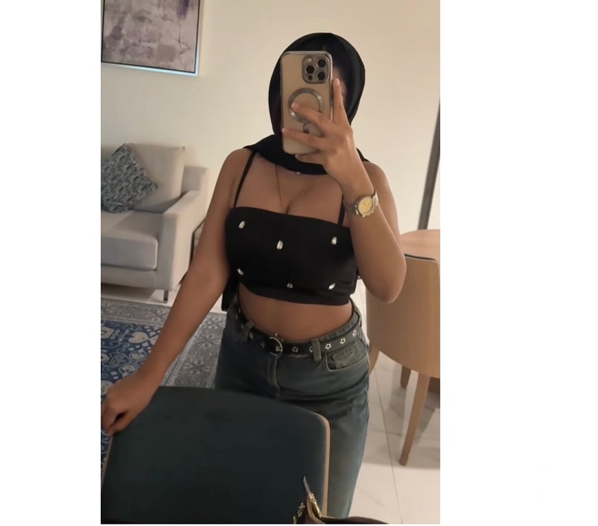 Escorts Lancashire Preston - Photos for OUTCALLS ONLY(British Indian Hijabi Goddess)