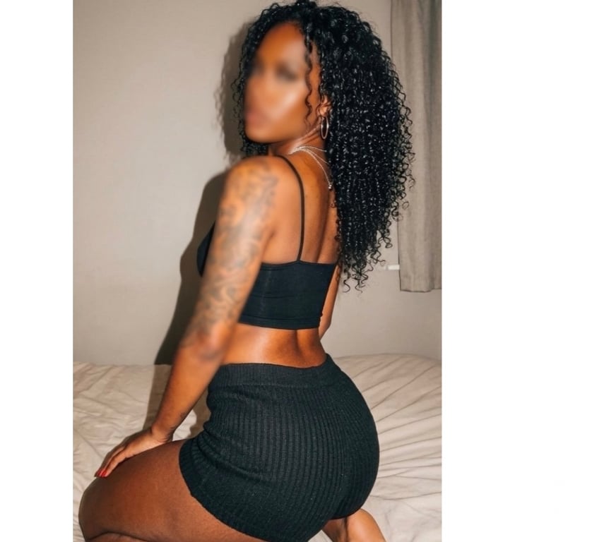 Escorts South East London Camberwell - South East London - Photos for Olivia your GFE
