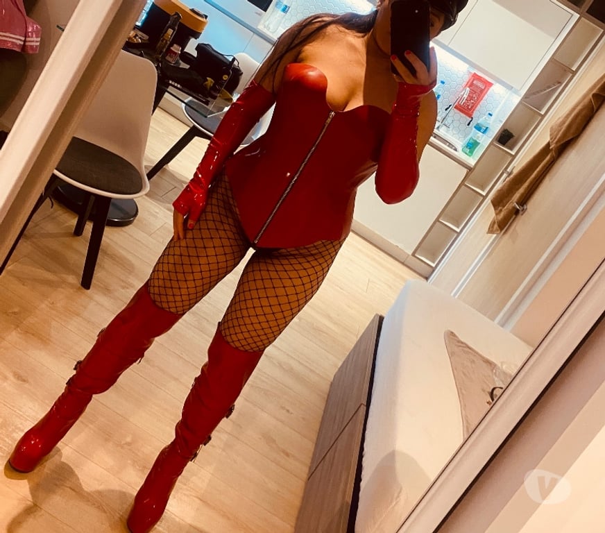 Escorts West London Hillingdon - Photos for Mistresss meduza BDSM PVC feet latex