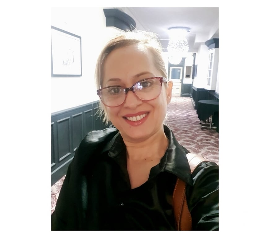 Escorts West Yorkshire Leeds - Photos for Elegant Milf👠👠 45 years outcall available.