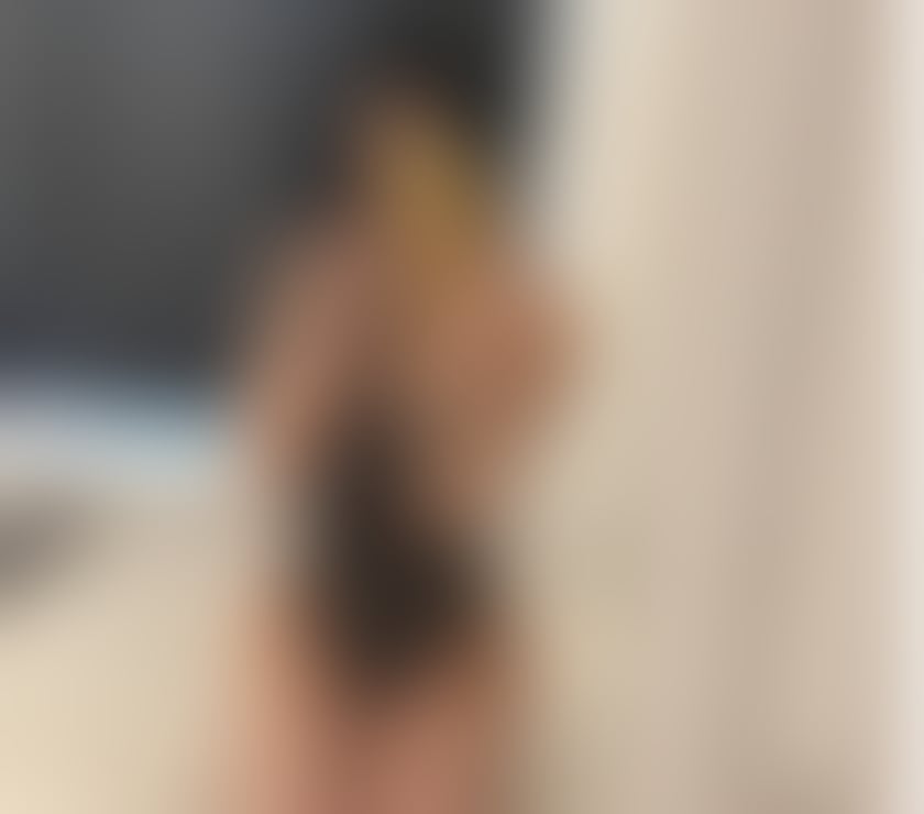 Escorts South East London Plumstead - South East London - Photos for GFE REAL PHOTO ALICE PARTY GIRL 🔝🖤