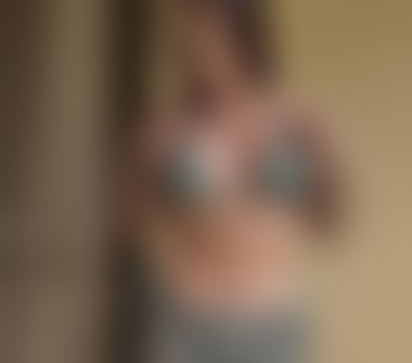 Escorts West London East Acton Station - West London - Photos for NEW Sexy Brazilian Escort Girls