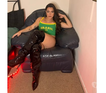 Trans Escorts Cardiff City Centre Cardiff - Photos for Charlotte Brazilian