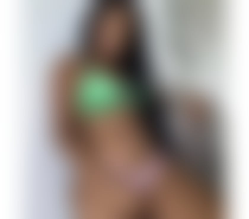 Escorts Slough Slough Town Centre - Slough - Photos for Busty Brunette😍Brazilian😈😍