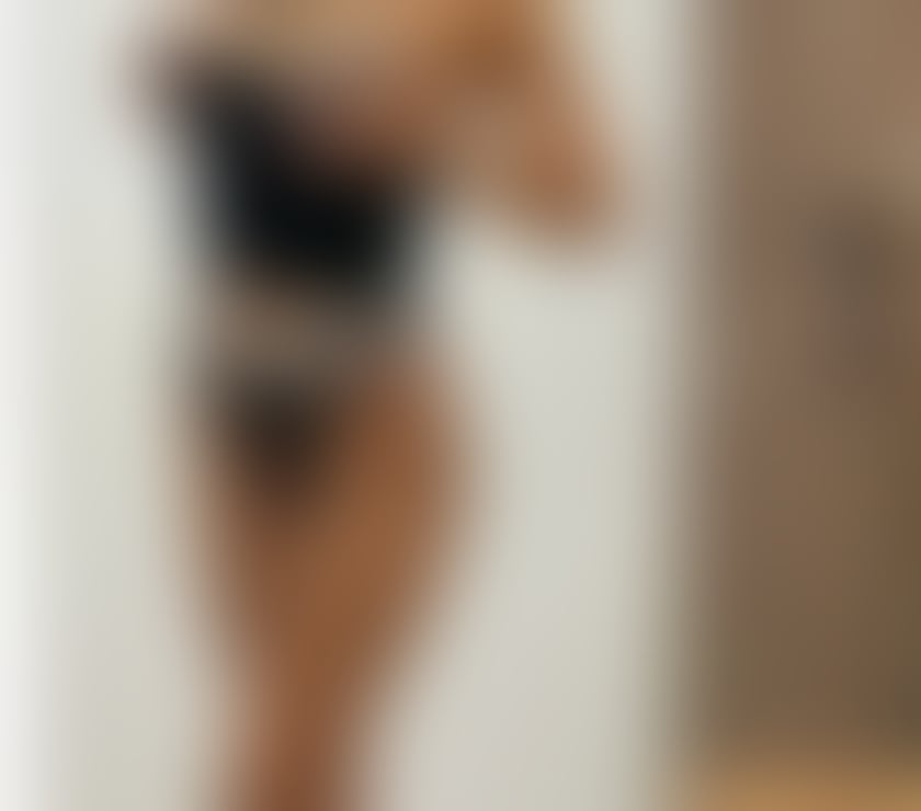 Escorts West Midlands Walsall - Photos for First time in town💋Roxy ready for party🍷best owo🍆