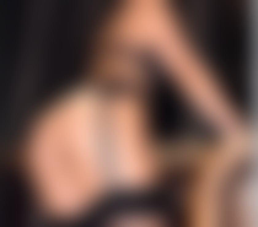 Escorts West Yorkshire Kirklees - Photos for Iris new girl🔞💯party🥂🍾domination💯