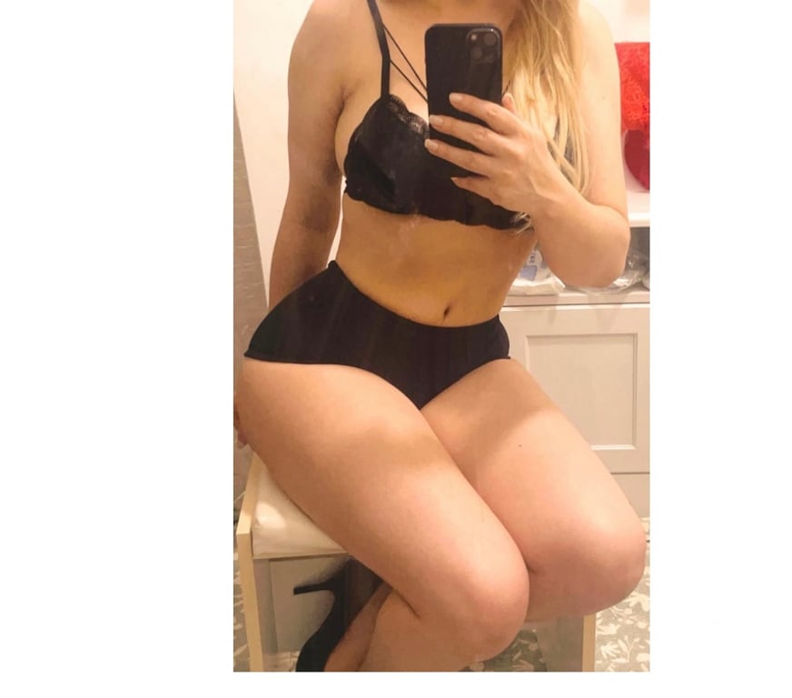 Escorts West Midlands Birmingham - Photos for 🍑🍒💦 sexy and hot blonde 🔥💦💋
