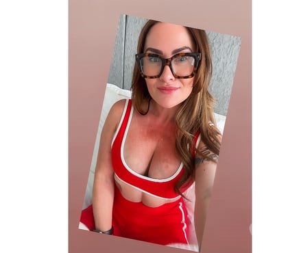 Photos for Sassy, Classy, High Class Milf 34E. Home Alone Hollie 😈