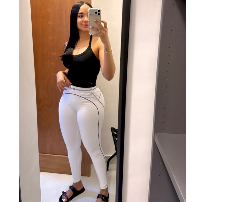 Escorts North London Manor House - North London - Photos for 🔥CALM, SEXY BRUNETTE💦JUST THE RIGHT AMOUNT💋