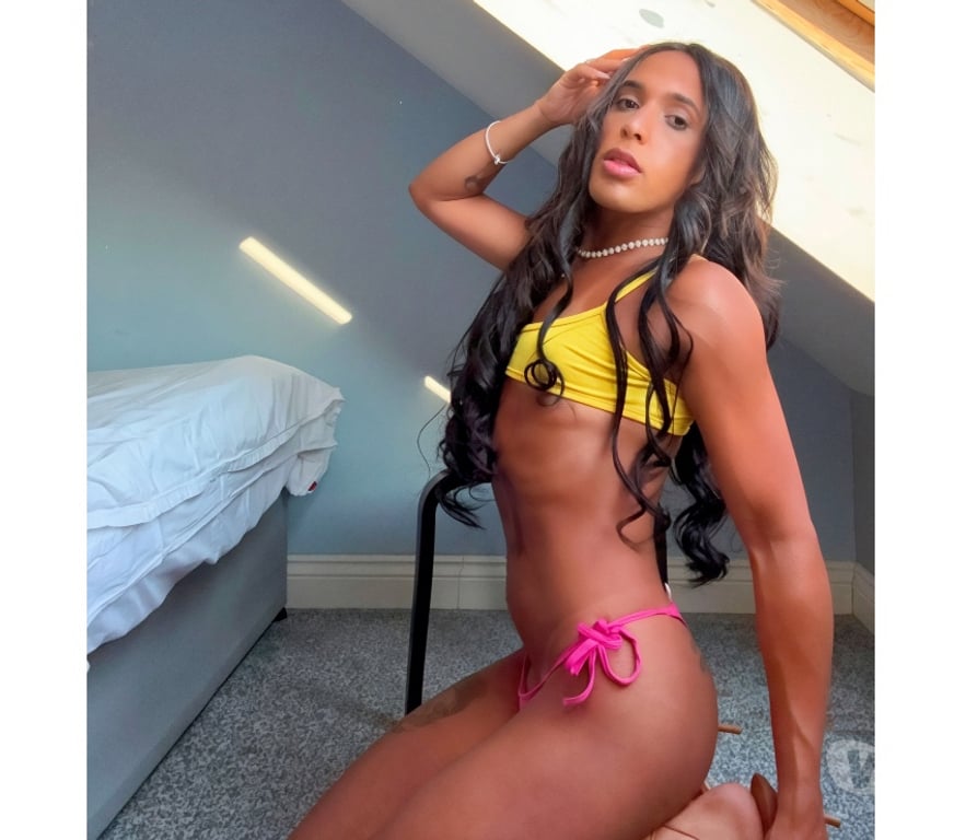Trans Escorts Cardiff Cardiff City Centre - Cardiff - Photos for Beatriz Brazilian