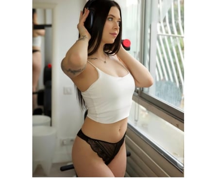  Escorts & Erotic Massage Ilford Station Redbridge - Photos for 💕Victoria full service 🔥 no rush