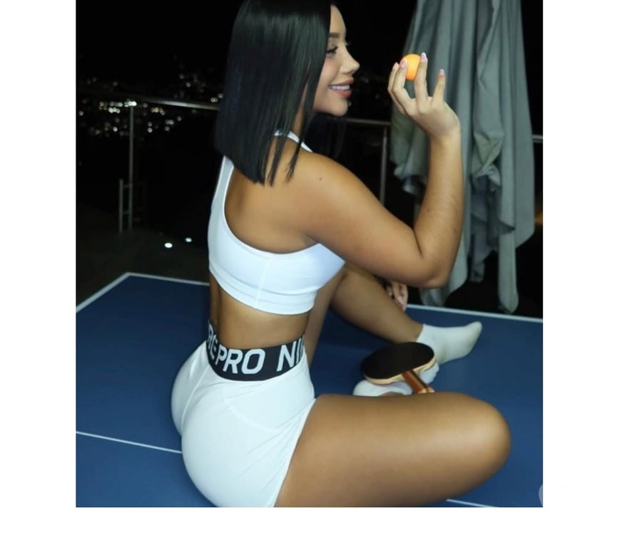 Escorts Warrington Warrington Town Centre - Warrington - Photos for AURA BIG 🍑 BEST OWO 💦 BEST GFE 😊