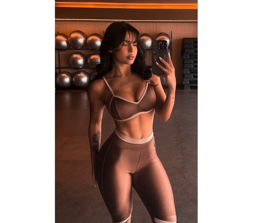 Escorts Ealing Southall - Ealing - Photos for 🖤 VALESCA 🖤 NEW IN TOWN 🖤 100% REAL PARTY GIRL