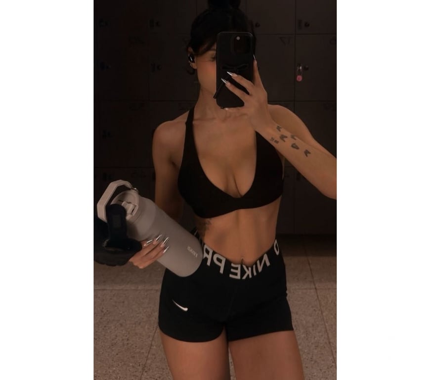 Escorts Ealing Southall - Ealing - Photos for 🖤 VALESCA 🖤 NEW IN TOWN 🖤 100% REAL PARTY GIRL