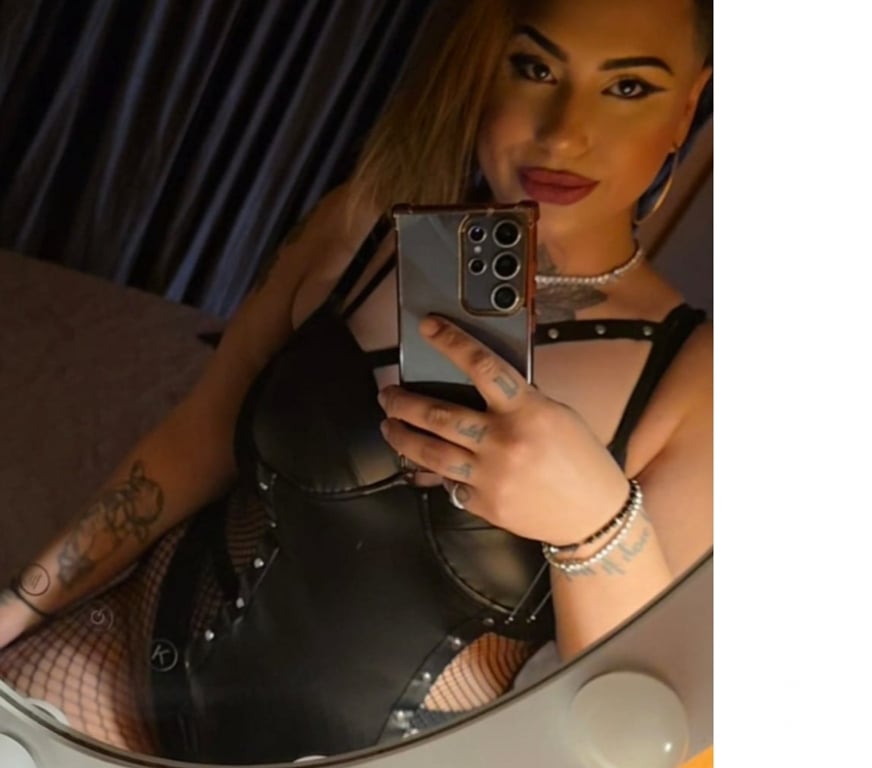 Escorts Hull Hull City Centre - Hull - Photos for CURVY GIRL 🇧🇪PARTY NEW IN THE TOWN 🥵🥳