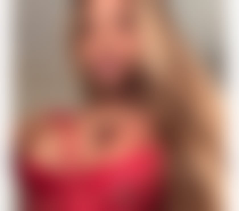 Trans Escorts East London Pudding Mill Lane - DLR Station - East London - Photos for DARA YOUR NAUGHTY DOLL