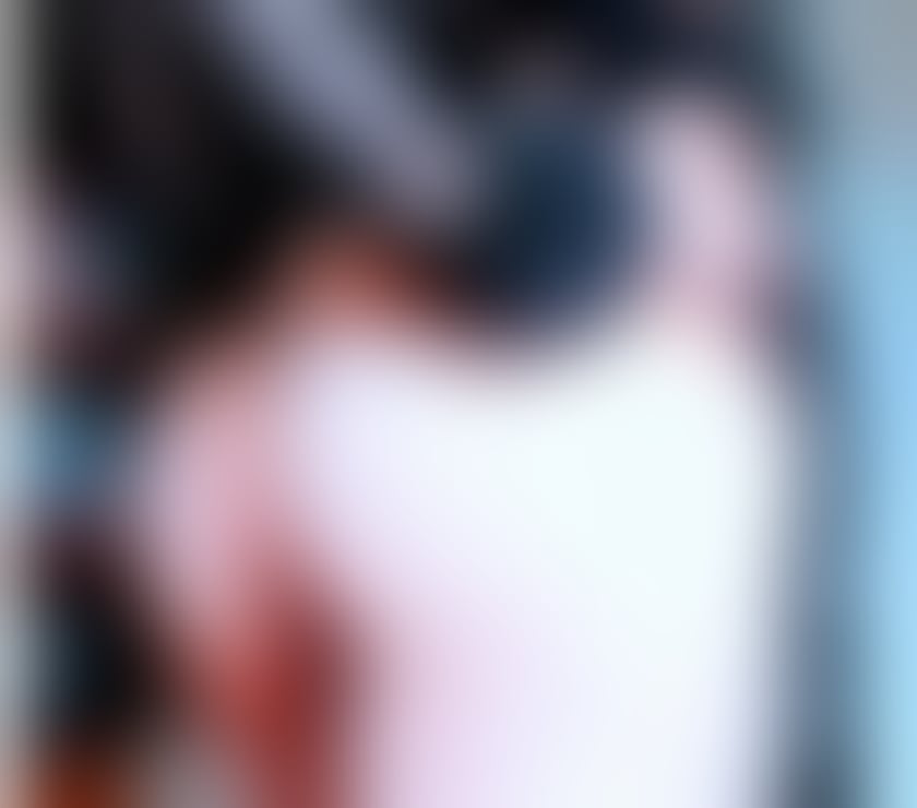 Trans Escorts Central London London Bridge Station - Central London - Photos for Petite trans girl looking to serve & please!