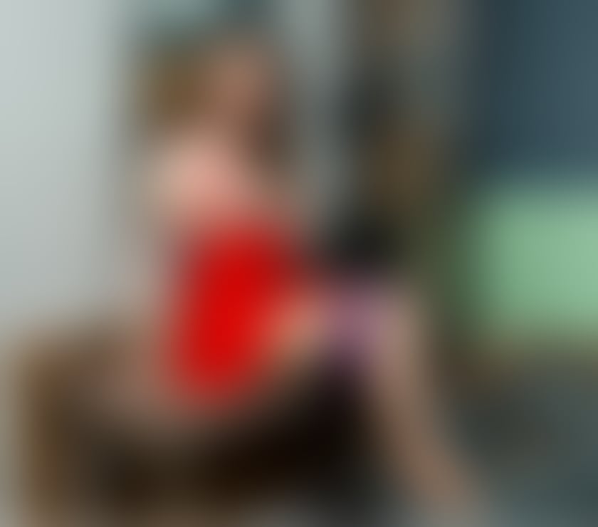 Trans Escorts Central London London Bridge Station - Central London - Photos for Petite trans girl looking to serve & please!
