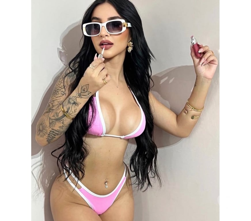 Escorts Hertfordshire Three Rivers - Photos for CHARMING AND SEXY BRAZILIAN BRUNETTE🔥