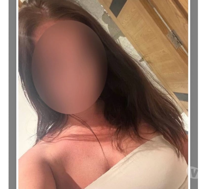 Escorts Essex Basildon - Photos for Bubbly English Girl❤️ NEW❤️ PETITE❤️