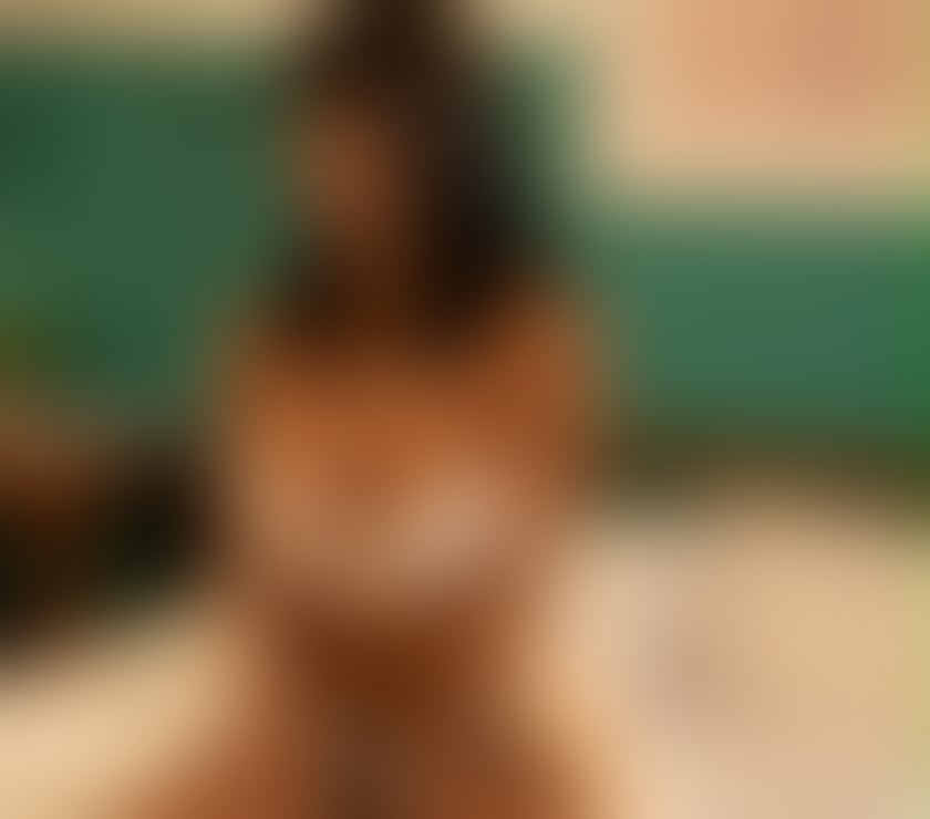 Escorts South West London Richmond upon Thames - Photos for Sexy Bombshell 😈 💯Real party girl 😈Strapon 😈