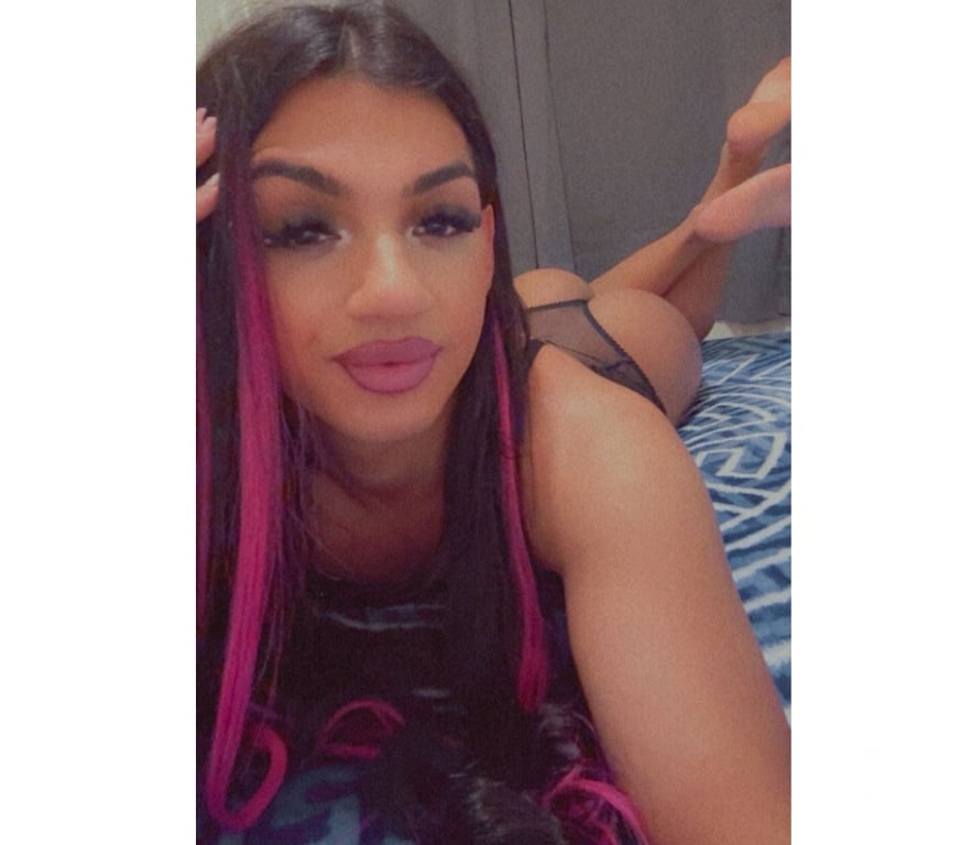 Escorts South West London Heathrow Terminal 4 Station - South West London - Photos for 🥵LADYBOY X FOR YOU X AMINA🥵