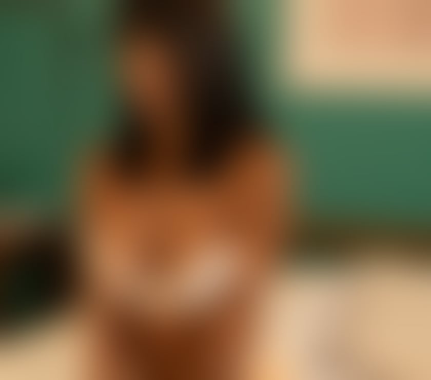 Escorts South West London Kingston upon Thames - Photos for Sexy Bombshell 😈 💯Real party girl 😈Strapon 😈