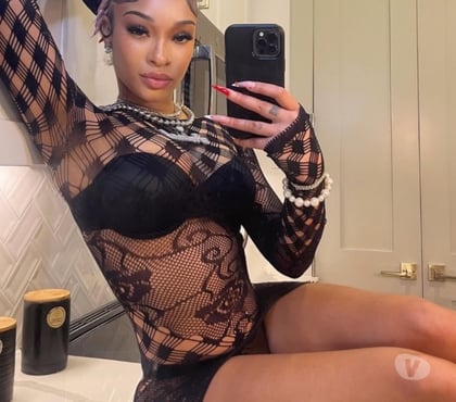 Escorts Gants Hill East London - Photos for Anyara new here please call me baby
