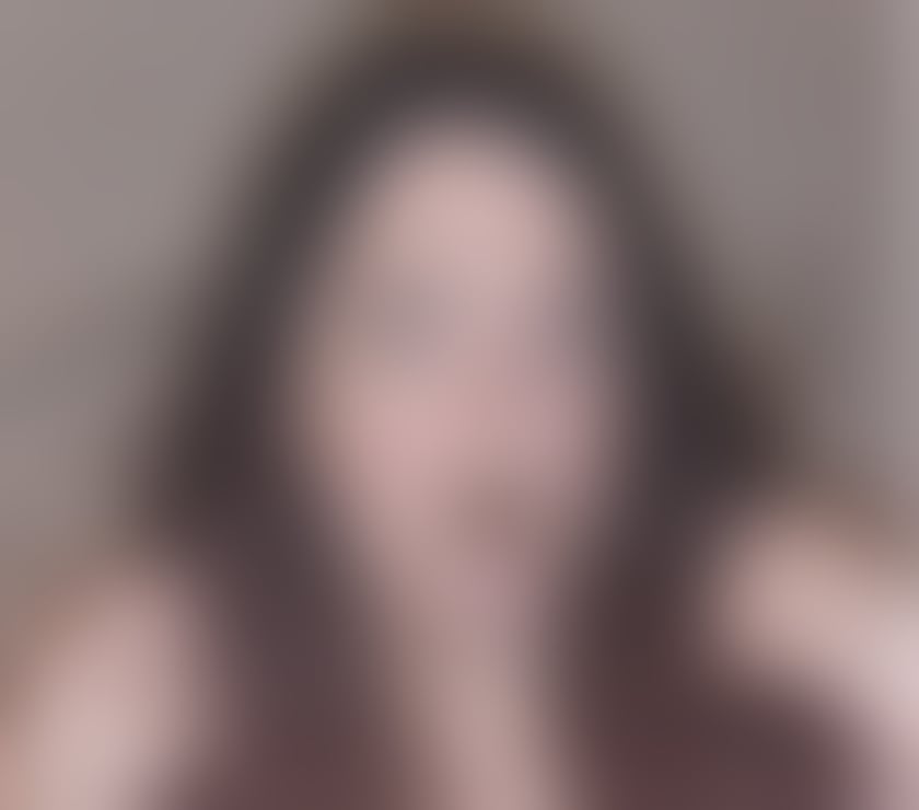 Adult Entertainment London Bridge Station Central London - Photos for Play with a naughty housewife for less!