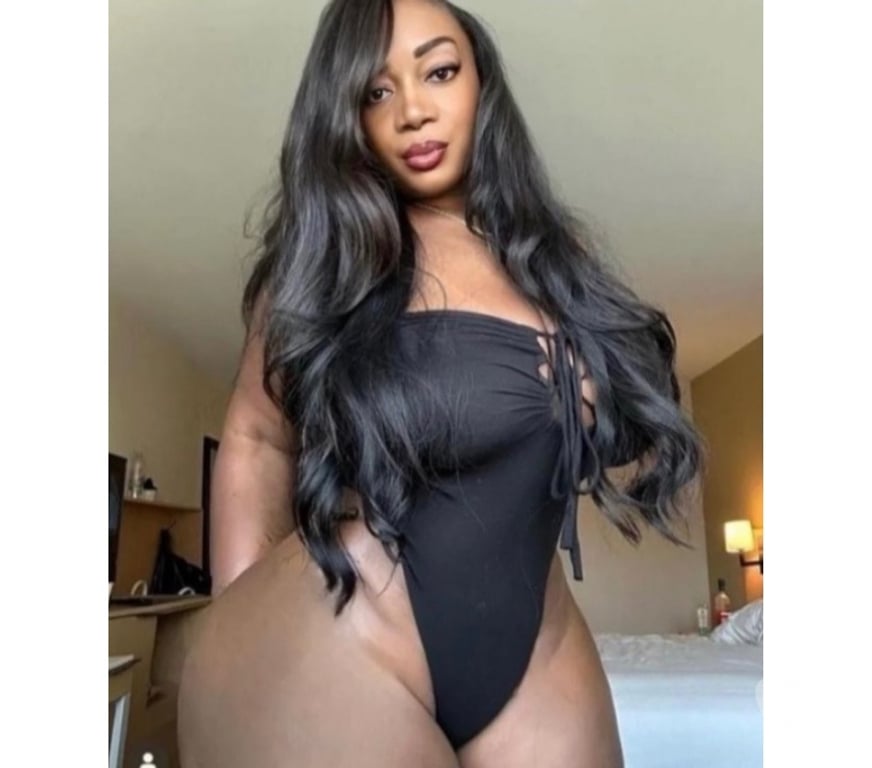 Escorts West Yorkshire Wakefield - Photos for A-LEVEL🍭OWO😘BUSTY COLOMBIAN