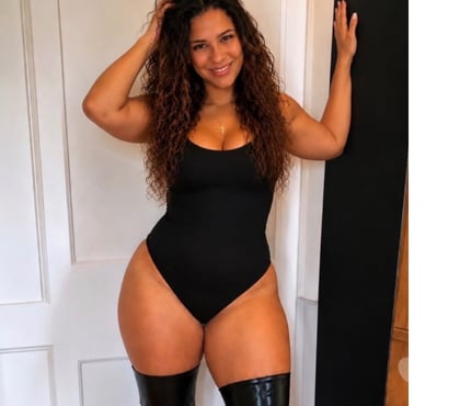 New Escorts & Erotic Massage Hull City Centre Hull - Photos for Samantha curvy New in town latína curvy❤️💕