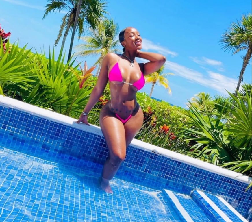 Escorts West Midlands Wolverhampton - Photos for 🍒EBONY 🪩🔝CARIBBEAN GIRL🔝HOTTEST BIG TITS🔞