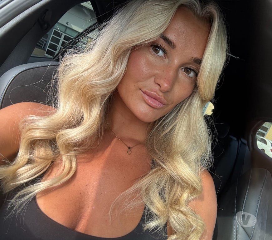 Adult Entertainment South East London Abbey Wood - South East London - Photos for Blonde Bombshell available now ⏰ - 07564 272592