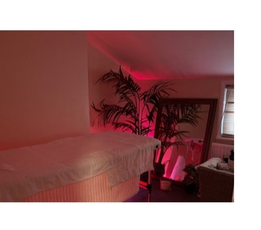 Full body massage South West London Richmond upon Thames - Photos for Quality 5star SENSORY massage therapist from Poland