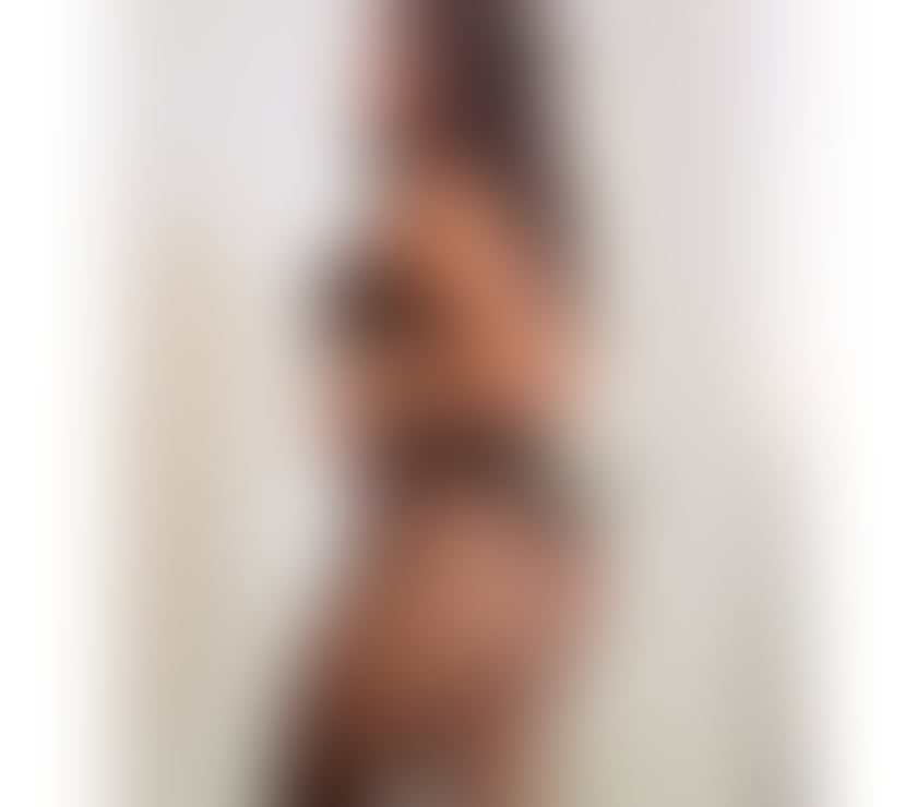  Escorts Canary Wharf East London - Photos for Spicy Latina girl 🥵 party 🎉