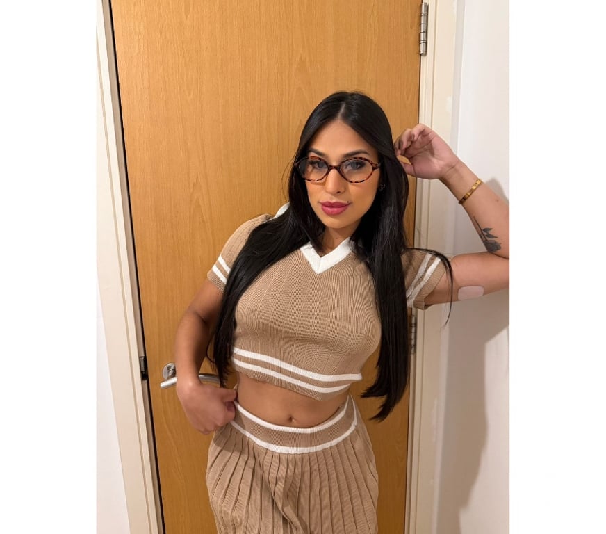 Escorts East London Plaistow Station - East London - Photos for 💯 REAL PIC 🔥 ATTRACTIVE GIRL FOR COMPANY 💋