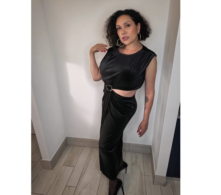 Escorts Kent Swale - Photos for GIULIA SUPERMILF HOT GIRL