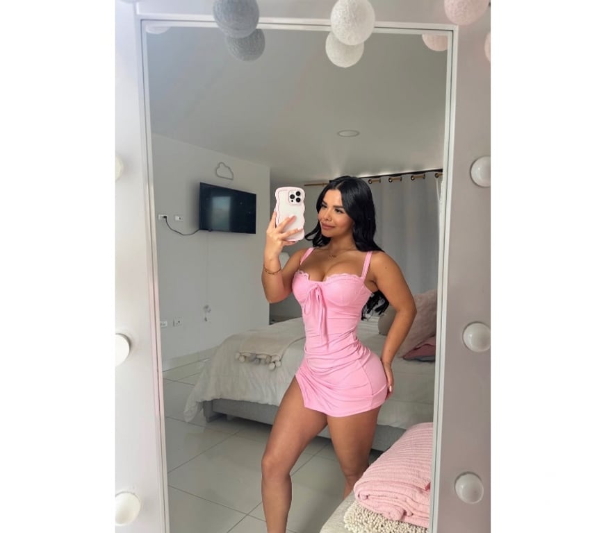 Escorts Surrey Spelthorne - Photos for 🌶️Lara Brazilian Hot 🥵 Party Girls 🥂🎉