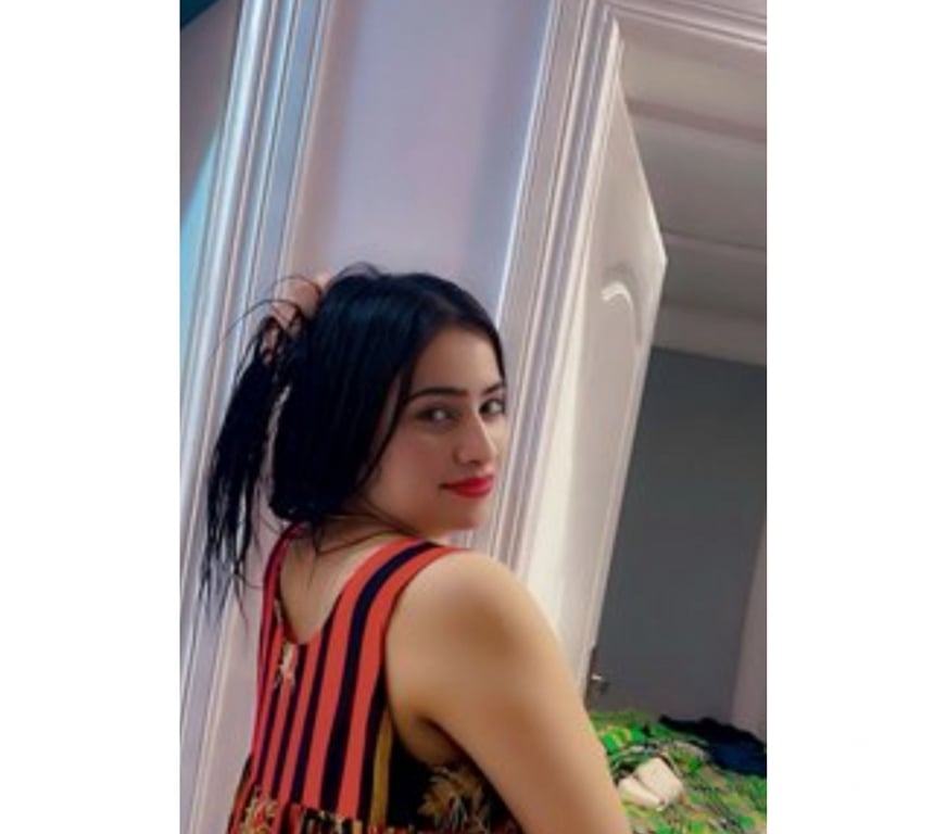 Escorts Glasgow Crosshill - Glasgow - Photos for 💯NATASHA & genuine Nepalese girl with royal elegance 🫠