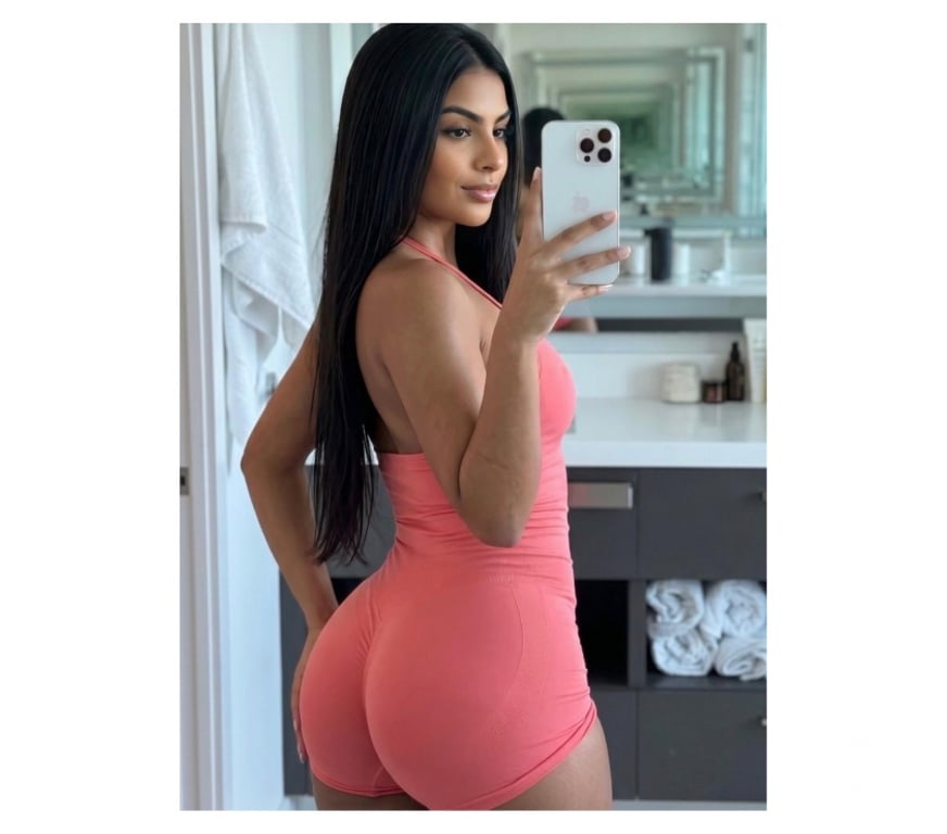 Escorts South West London Tooting - South West London - Photos for LATINA FRESH IN THE CITY🎊GOOD SERVICE🔝PARTY