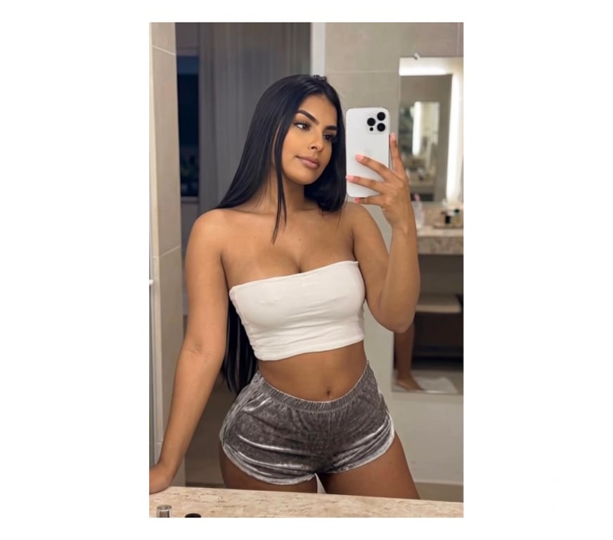 Escorts South West London Tooting - South West London - Photos for LATINA FRESH IN THE CITY🎊GOOD SERVICE🔝PARTY