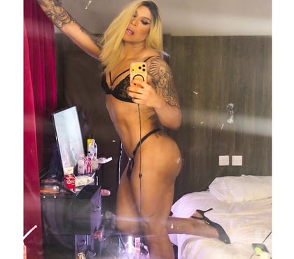 Transsexual Earls Court South West London - Photos for SAVAGE SUZAN Xl BBC 🍆 PartG&T🥳🍸 @savagesuzanuk