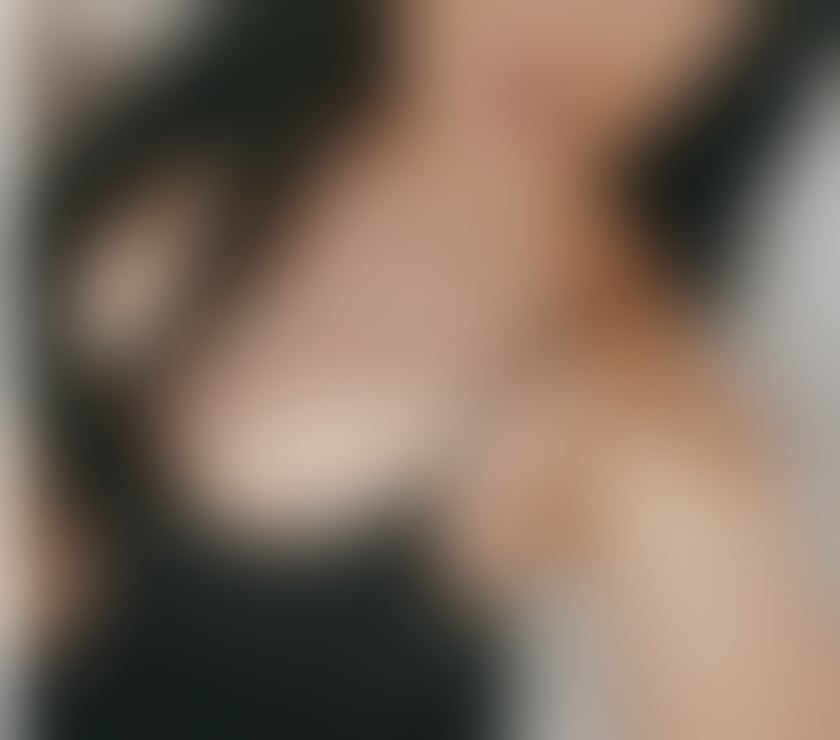 Escorts Nottinghamshire Gedling - Photos for Naughty brunette no rush outcall
