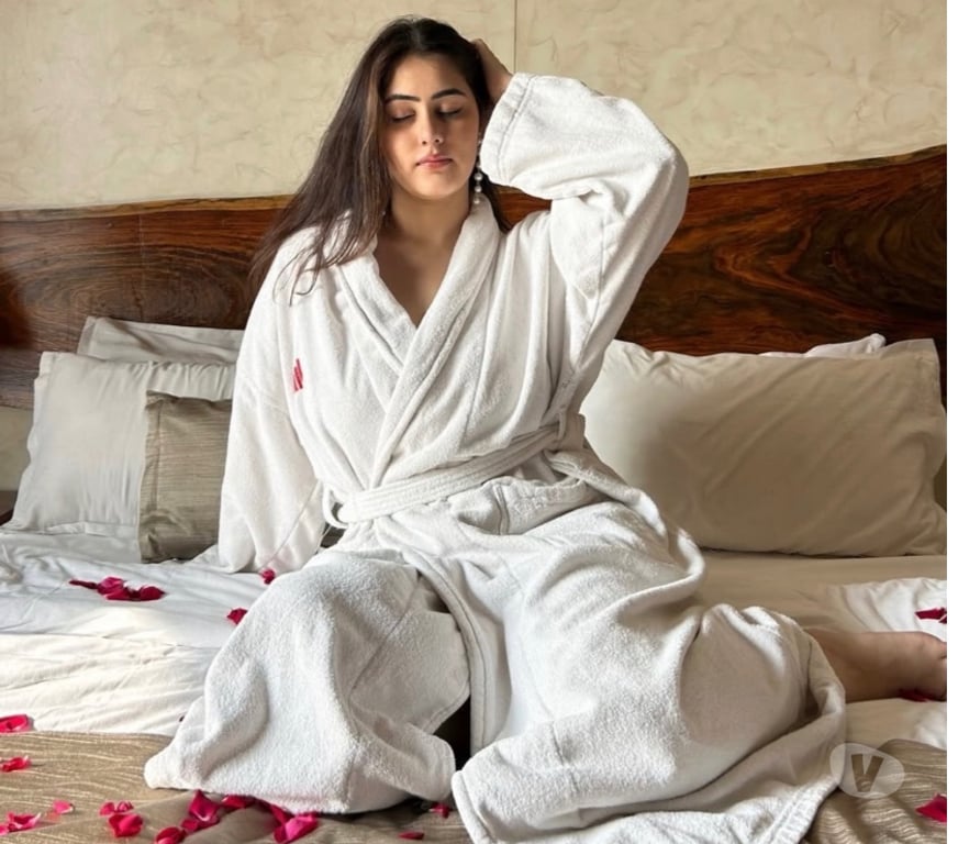 Escorts East London Redbridge - Photos for INDIAN GIRL💋NEW IN TOWN💋NO RUSH