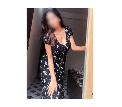 Escorts Hounslow Central Station Hounslow - Photos for Indian girl pretty in Hounslow