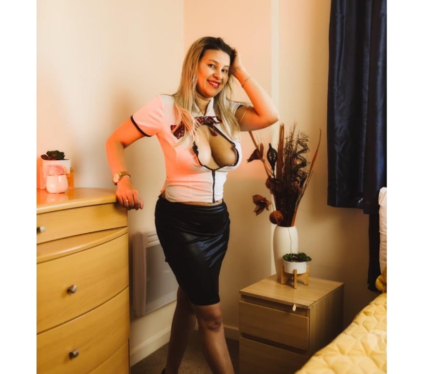 Escorts Hampshire Southampton - Photos for Kelly Linda loira 🔥🌹First time Southampton