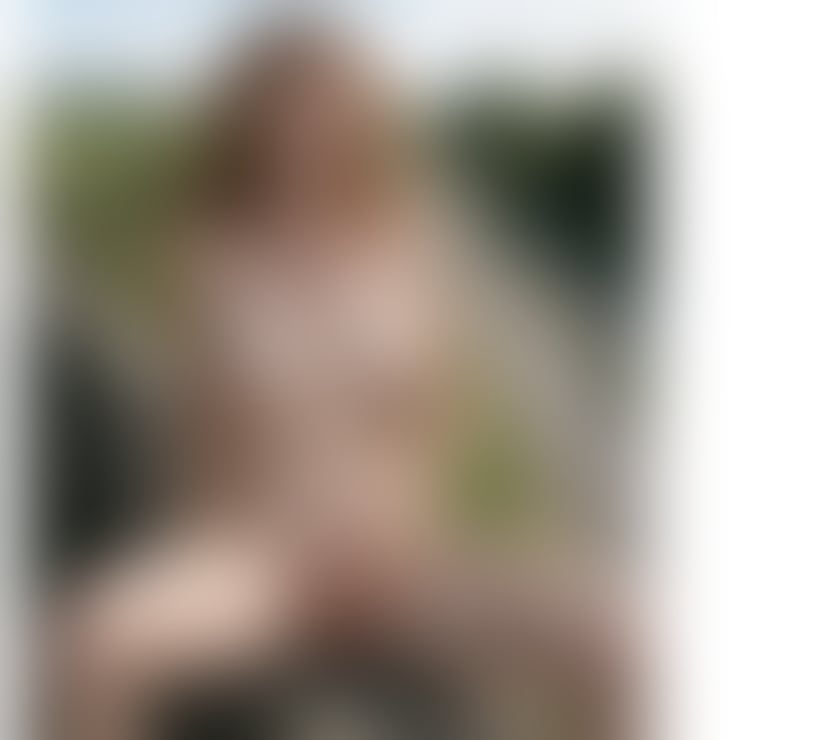Escorts Nottinghamshire Nottingham - Photos for GREEDY REDHEAD HOTWIFE MILF RAQUEL VAN ZANT
